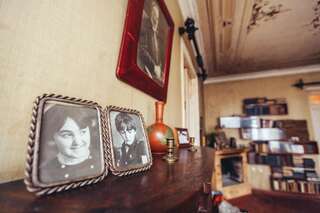 Гостевой дом Vintage Room 1905 Тбилиси Трехместный номер с общей ванной комнатой-13