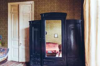Гостевой дом Vintage Room 1905 Тбилиси Семейный номер с балконом-32